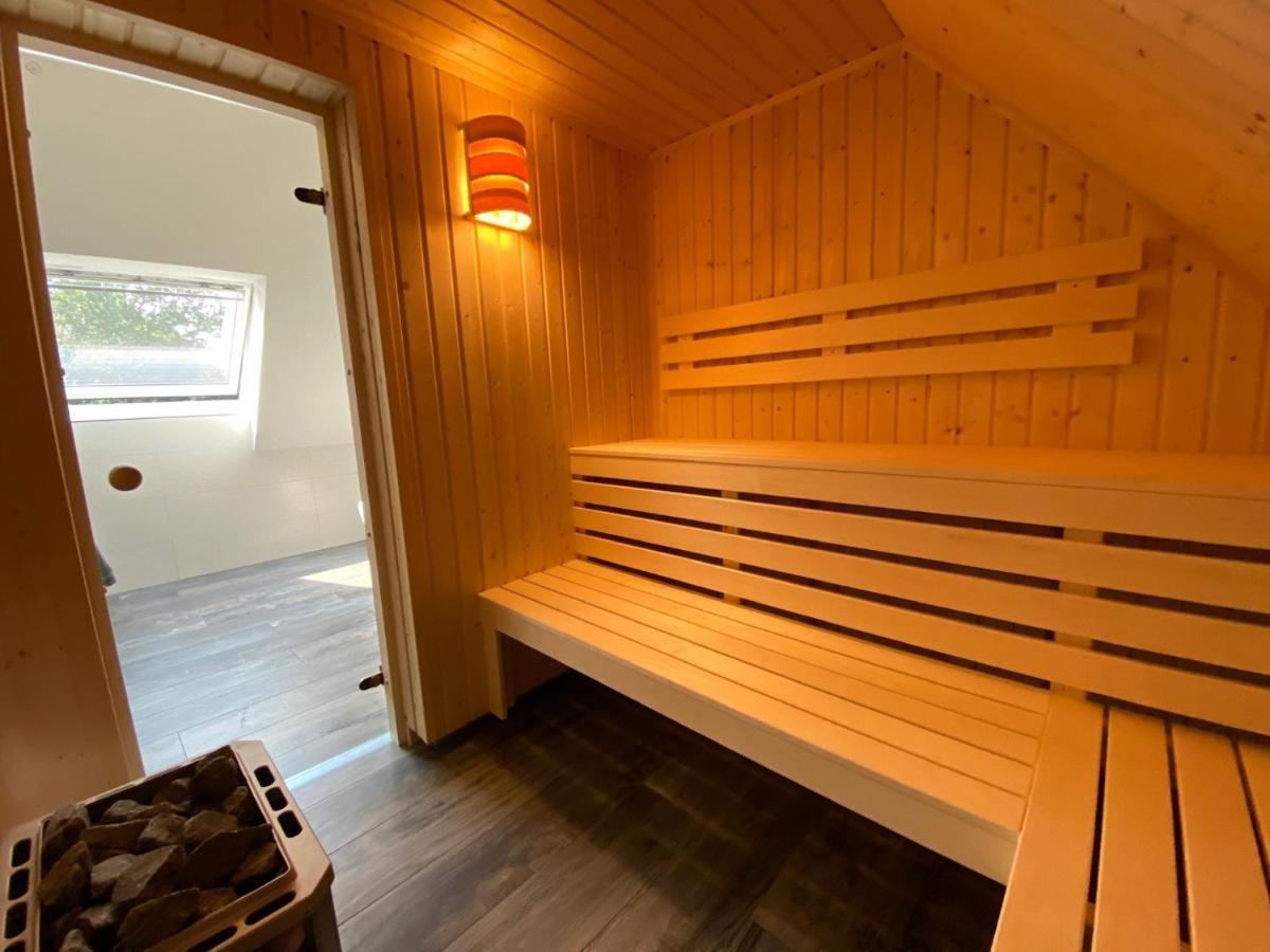 Ferienhaus Seestern Am Harkebruegger See Mit Sauna Und Kamin Barssel  Екстериор снимка