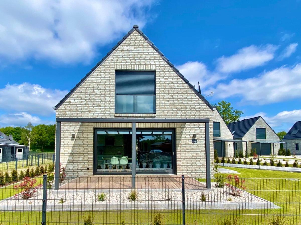 Ferienhaus Seestern Am Harkebruegger See Mit Sauna Und Kamin Barssel  Екстериор снимка
